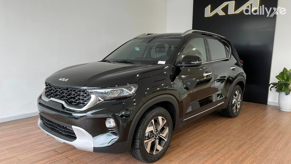 Phòng trưng bày xe KIA của showroom KIA Từ Sơn - Bắc Ninh