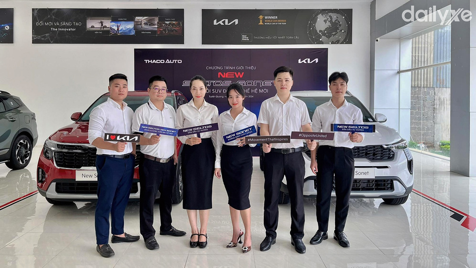 Đội ngũ nhân viên Sale năng động