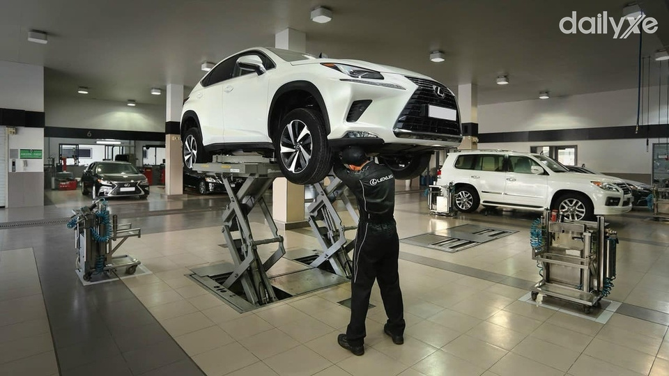 Khu vực sửa chữa và bảo dưỡng xe