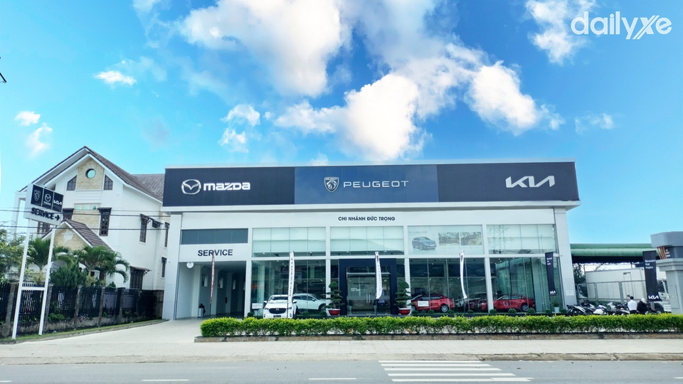 Showroom Mazda Đức Trọng - Lâm Đồng