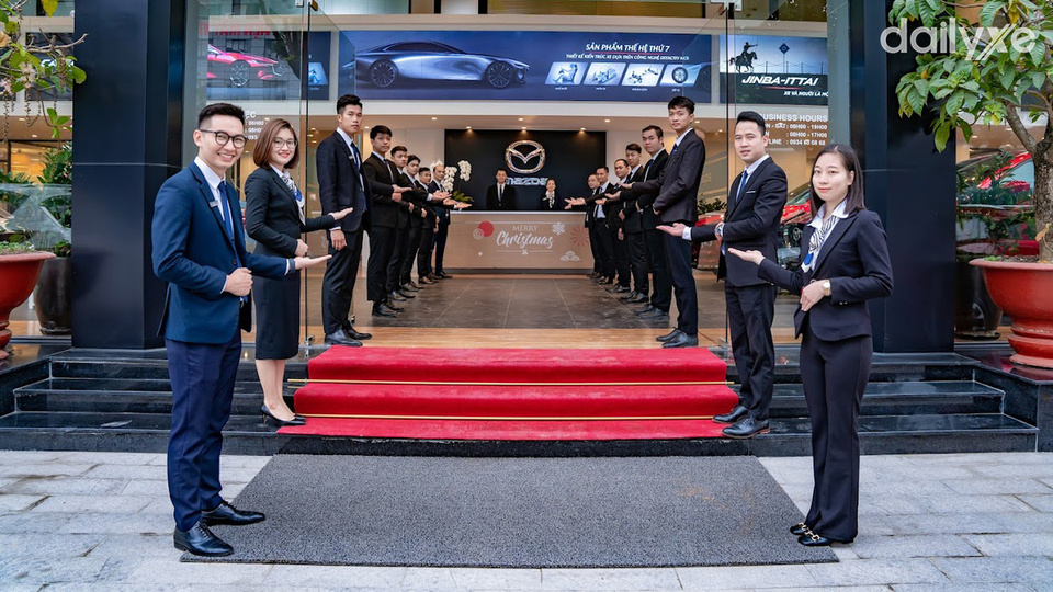 Đội ngũ nhân viên chuyên môn cao