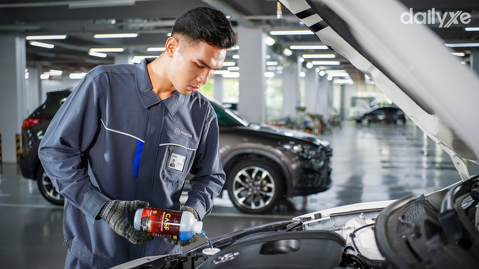 Xưởng dịch vụ của đại lý Mazda Phan Huy Ích