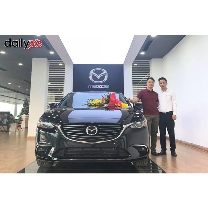 Lễ bàn giao xe cho khách hàng Lễ bàn giao xe cho khách hàng