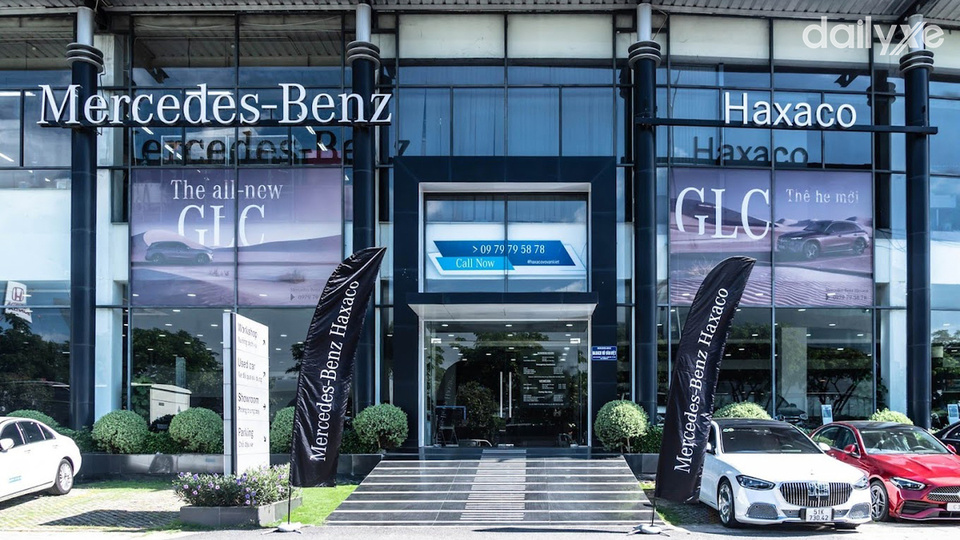 Showroom Mercedes-Benz Haxaco Võ Văn Kiệt
