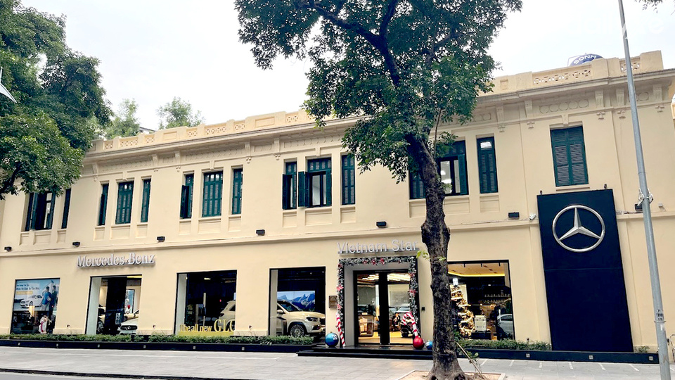 Showroom Mercedes-Benz VietNam Star Hoàn Kiếm