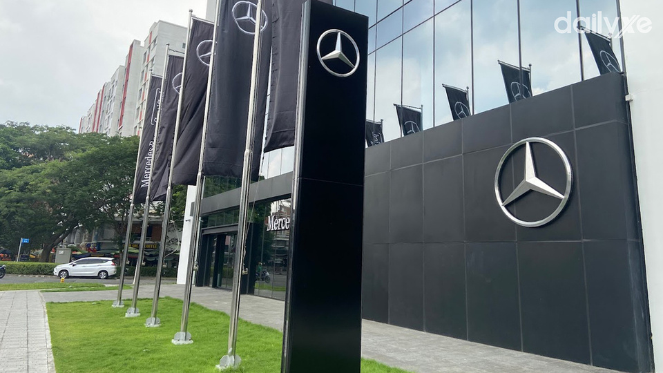 Showroom Mercedes-Benz VietNam Star Trường Chinh