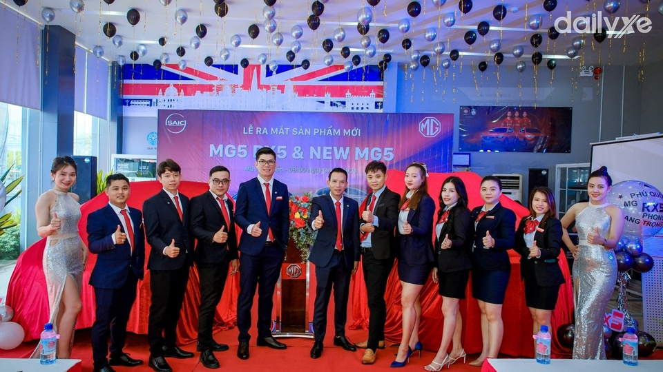 Đội ngũ nhân viên MG Phú Quốc