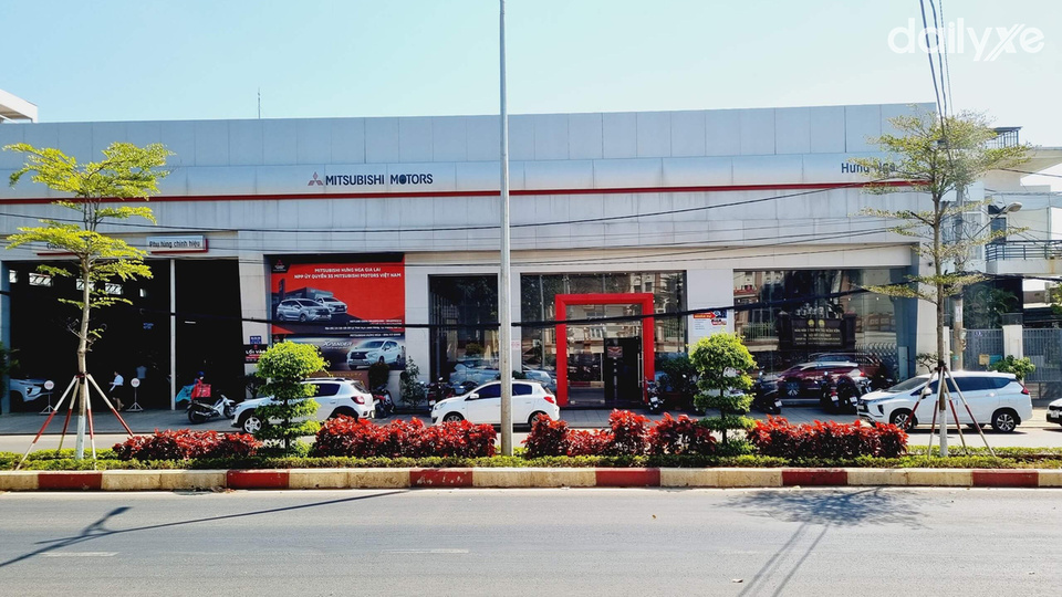 Showroom Mitsubishi Gia Lai