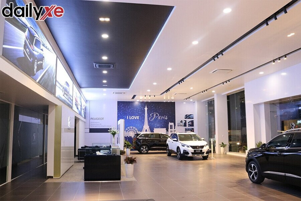 Phòng trưng bày các dòng xe Peugeot tại các đại lý thiết kế sang trọng