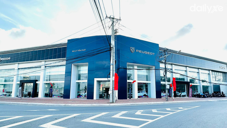 Showroom Peugeot Cà Mau