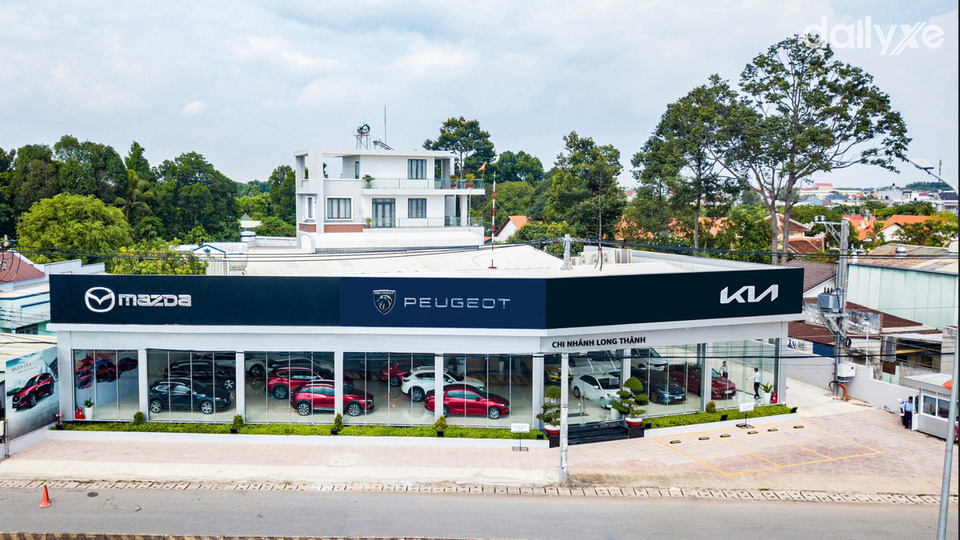 Showroom Peugeot Long Thành