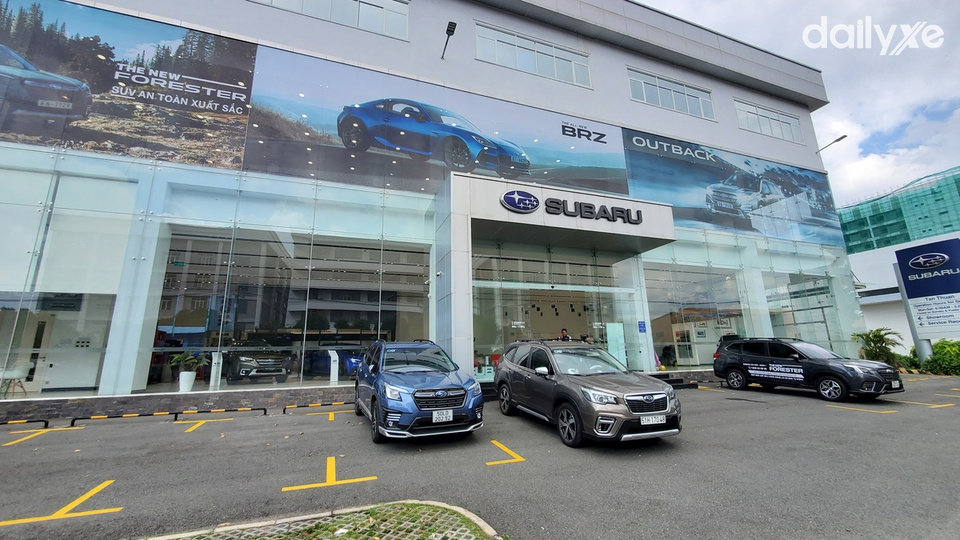 Showroom Subaru Quận 7