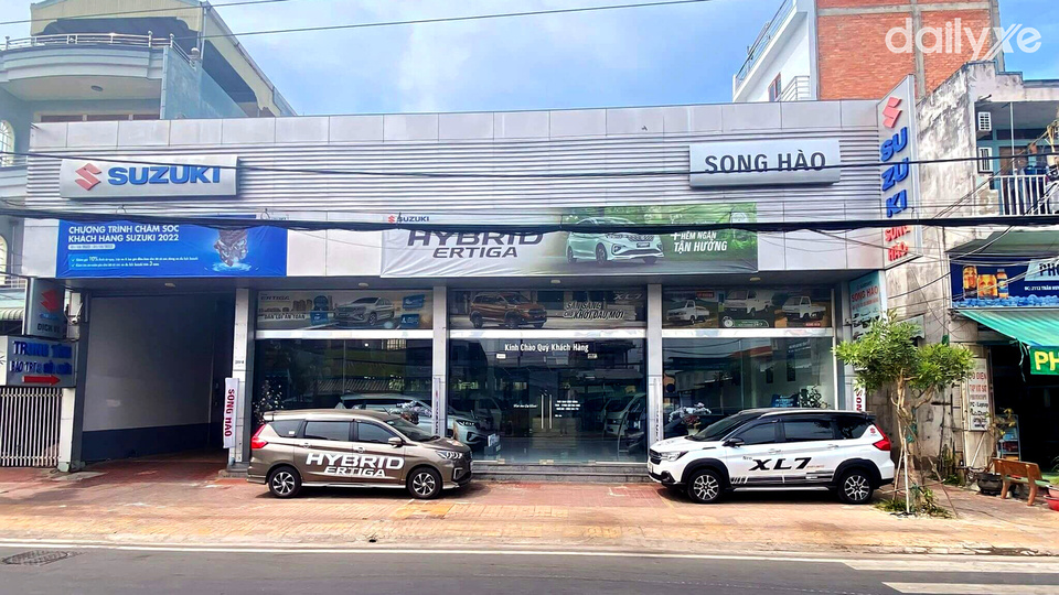 Showroom Suzuki Song Hào