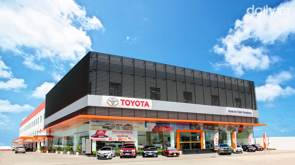 Showroom Toyota An Thành