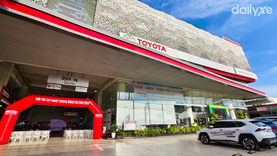 Showroom Toyota Đông Sài Gòn