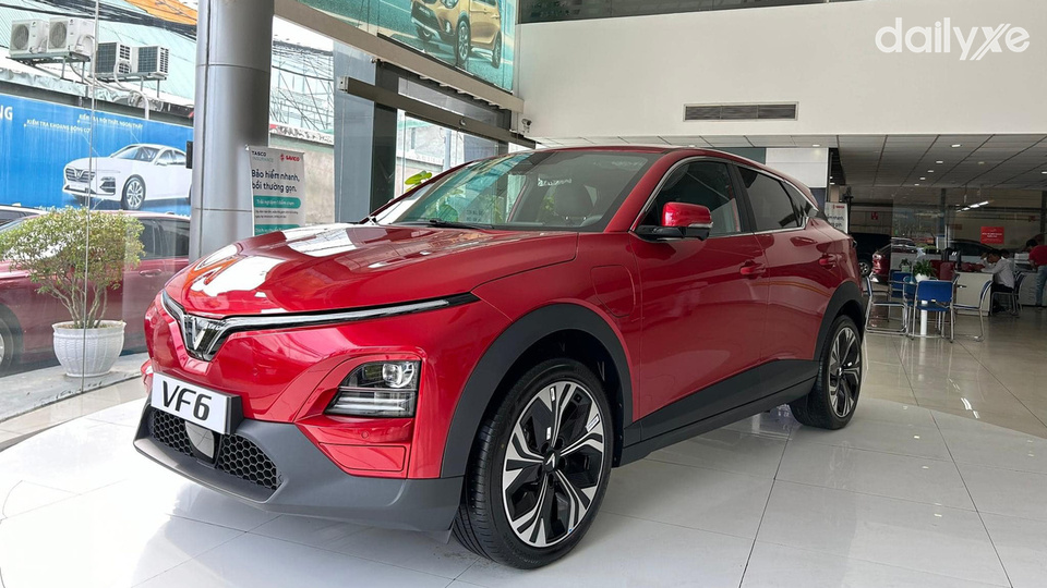 Khu vực phòng trưng bày xe VinFast