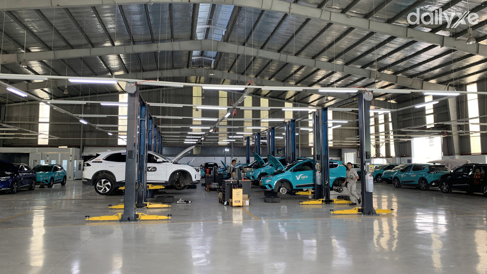 Xưởng dịch vụ hiện đại đầy đủ cơ sở vật chất tại VinFast Tân Bình Xưởng dịch vụ hiện đại đầy đủ cơ sở vật chất tại VinFast Tân Bình