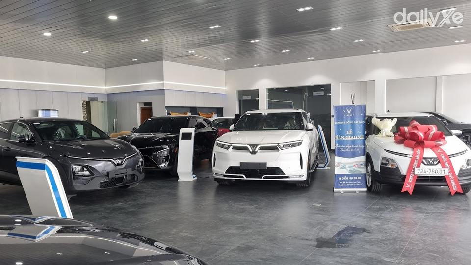 Phòng trưng bày showroom VinFast Đông Sài Gòn