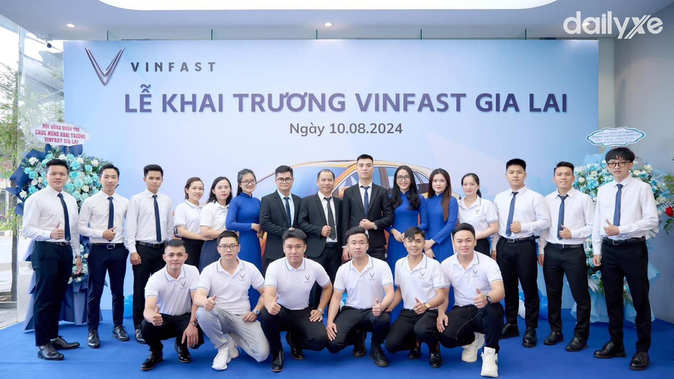 Đội ngũ nhân viên tại VinFast Gia Lai