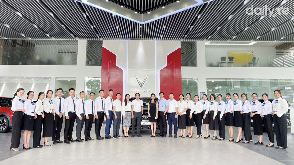Đội ngũ nhân viên tại VinFast Hải Dương