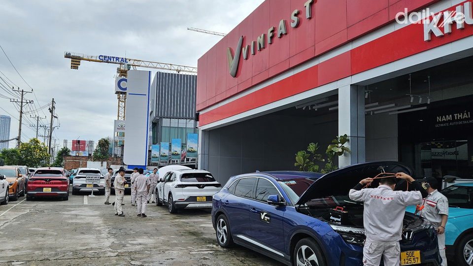 Showroom VinFast Nam Thái