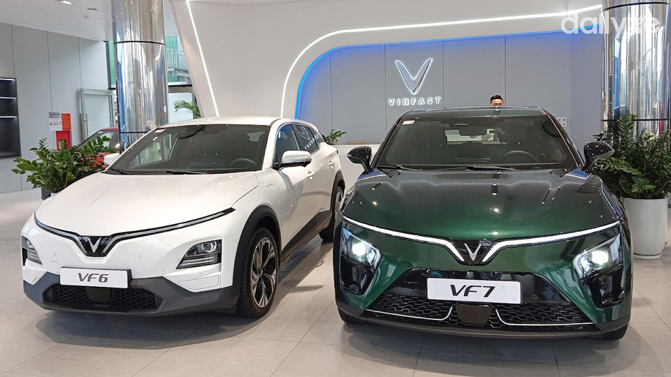 Phòng trưng bày sang trọng tại đại lý VinFast Phan Trọng Tuệ Phòng trưng bày sang trọng tại đại lý VinFast Phan Trọng Tuệ