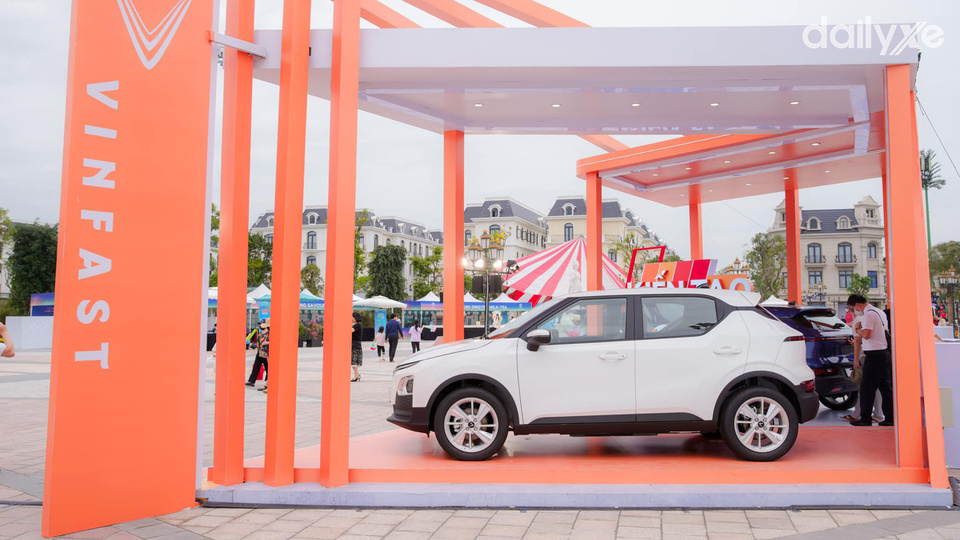 Showroom VinFast VMM Time City