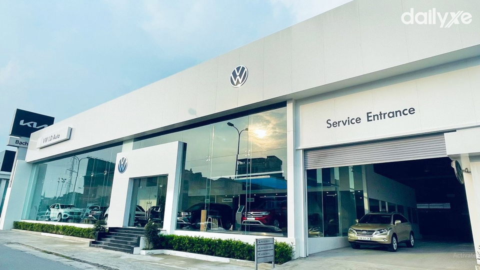 Showroom Volkswagen I.D Auto Phạm Hùng - Hà Nội