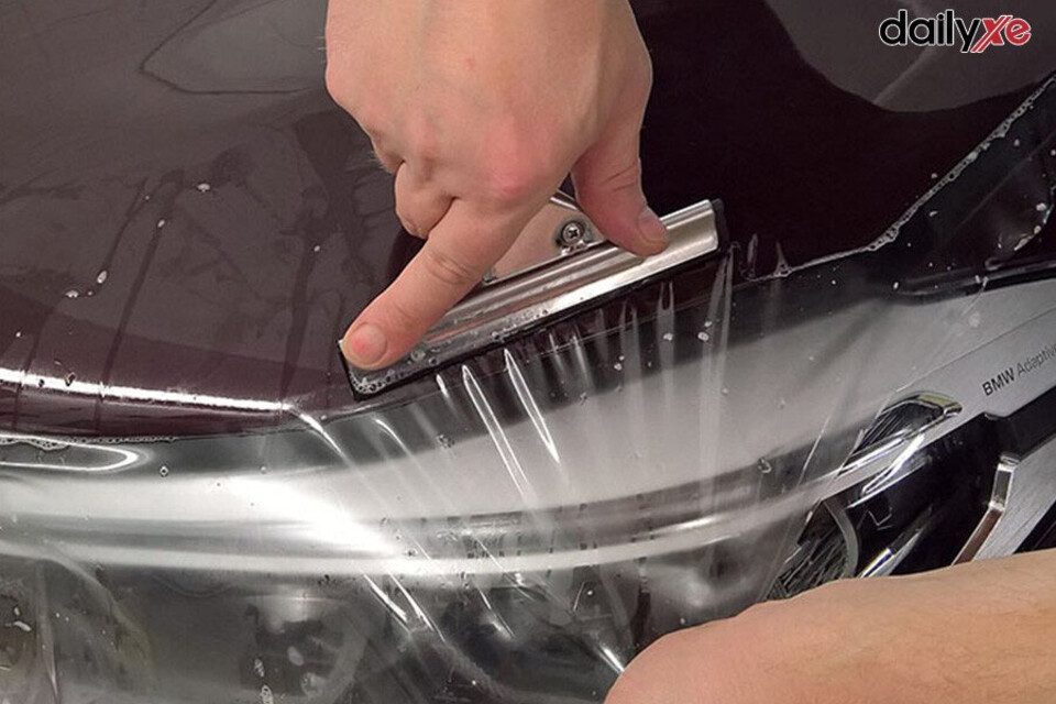 Dán phim PPF ô tô