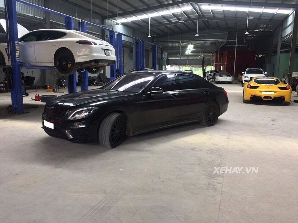 Dàn siêu xe Sài Gòn họp mặt tại Gara mới ở quận 2 - Hình 11 Dàn siêu xe Sài Gòn họp mặt tại Gara mới ở quận 2 - Hình 11