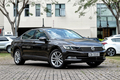 Đánh giá Volkswagen Passat Bluemotion: Hợp với khách trung tuổi