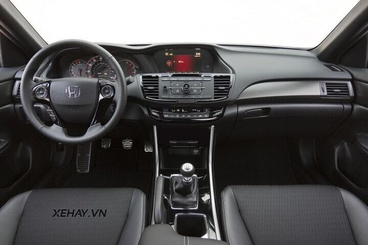 Honda Accord 2016 có giá bán từ 22105 USD tại Mỹ
