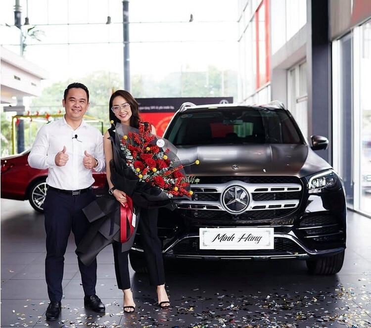 Lai Wei Enka Shi Mingxing Renhan Banqiao Mercedes-Benz GLS-450-2021-gia-5-ty-dong