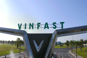 Discovery bất ngờ tung trailer phóng sự về VinFast
