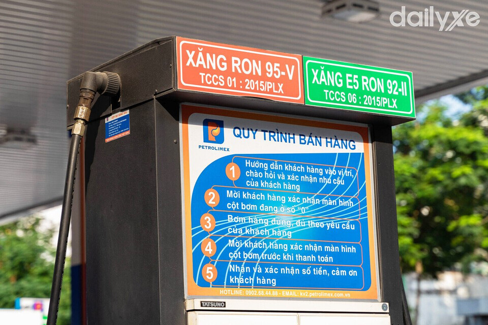 Nên lựa chọn những nơi đổ xăng có nguồn gốc rõ ràng và thương hiệu uy tín