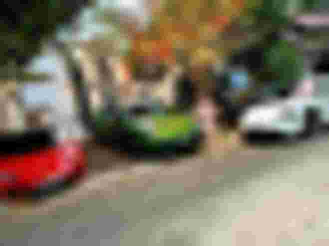 doan di bang sam lien tay 4 xe sang trong hon 2 thang: tiep tuc chot don bentley flying spur ngay sau khi ra bien porsche taycan