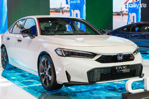 Doanh số ô tô Việt Nam chạm đỉnh mới trong năm 2025 Doanh số ô tô Việt Nam chạm đỉnh mới trong năm 2025