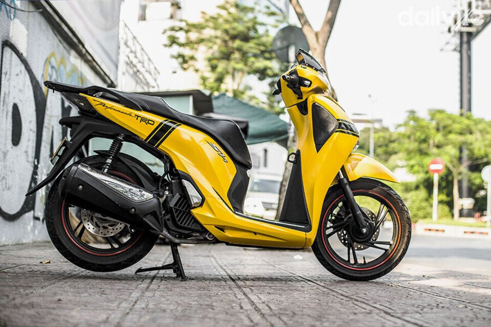 Thay đổi màu sơn xe máy