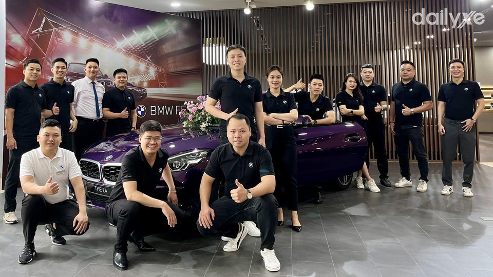 Đội ngũ nhân viên chuyên nghiệp của đại lý BMW Lê Duẩn