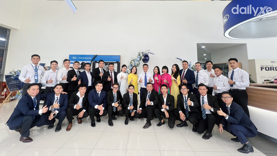 Đội ngũ nhân sự tại Ford Miền Bắc