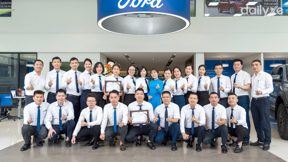 Đội ngũ nhân sự tại Ford Quảng Ninh