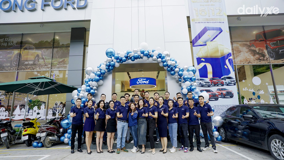Đội ngũ nhân sự tại Ford Thăng Long
