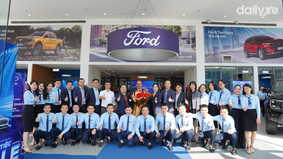 Đội ngũ nhân sự tại Ford Vinh