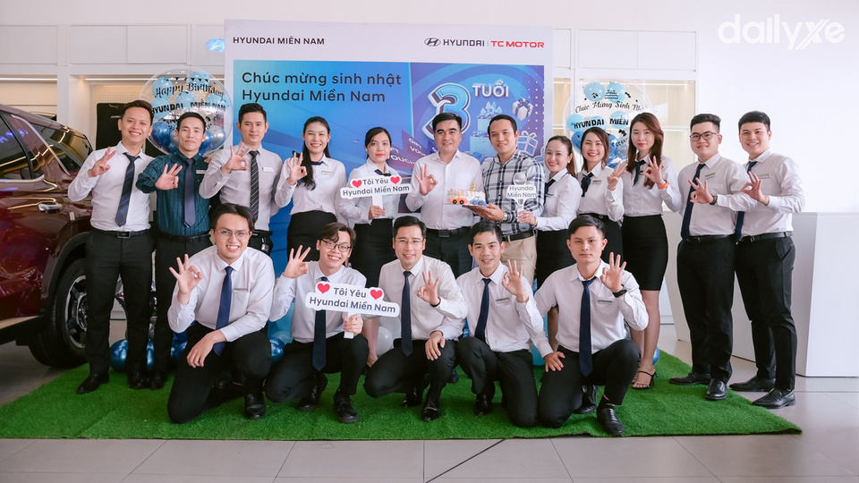 Đội ngũ nhân viên tại Hyundai Miền Nam