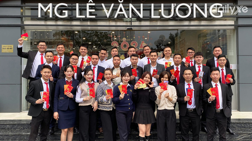 Đội ngũ nhân sự tại đại lý MG Lê Văn Lương