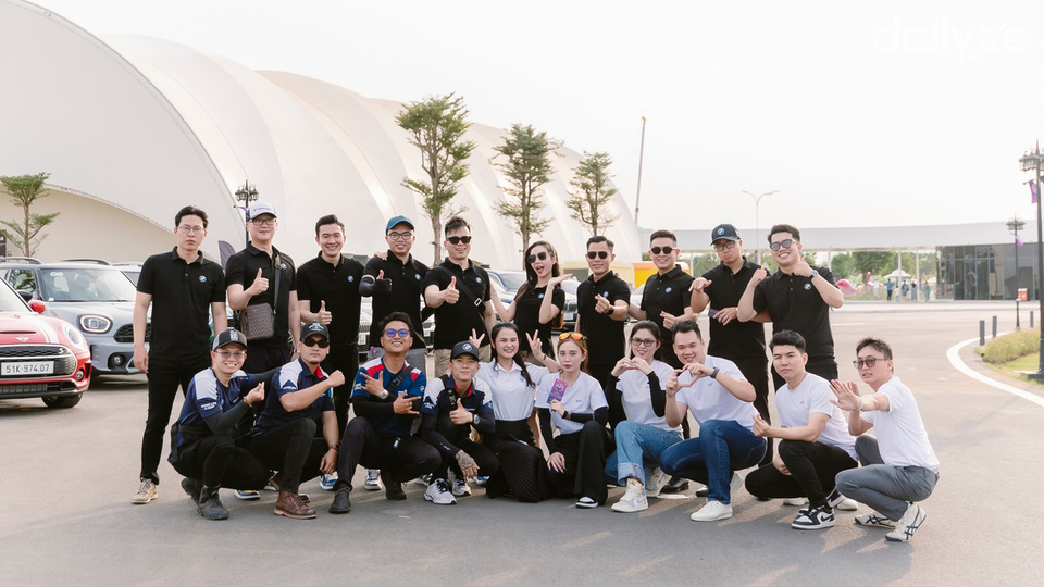 Đội ngũ nhân sự tại Mini Cooper Quận 2