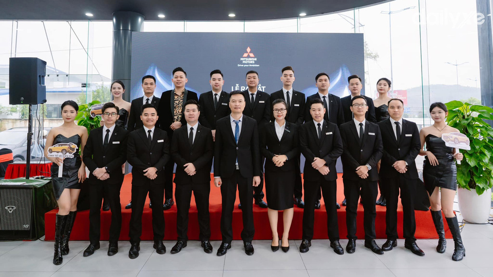Đội ngũ nhân sự tại Mitsubishi Quảng Ninh