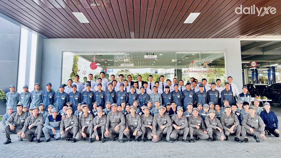 Đội ngũ nhân sự tại Peugeot Nha Trang