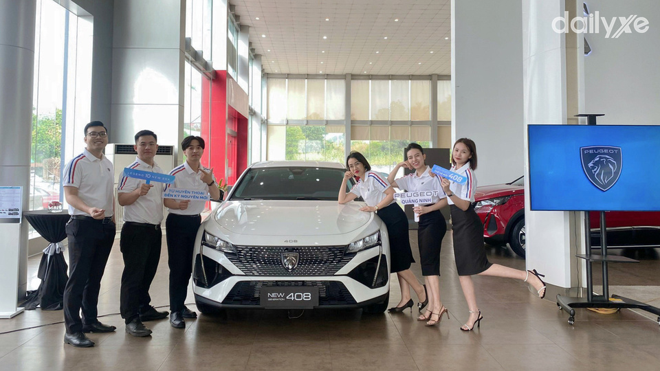 Đội ngũ nhân sự tại Peugeot Quảng Ninh