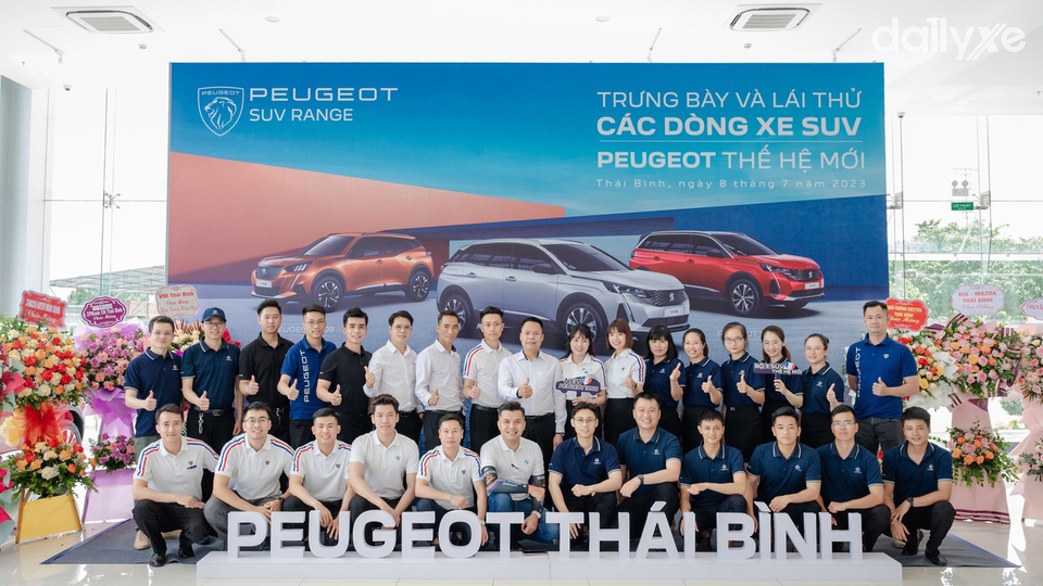 Đội ngũ nhân sự tại Peugeot Thái Bình